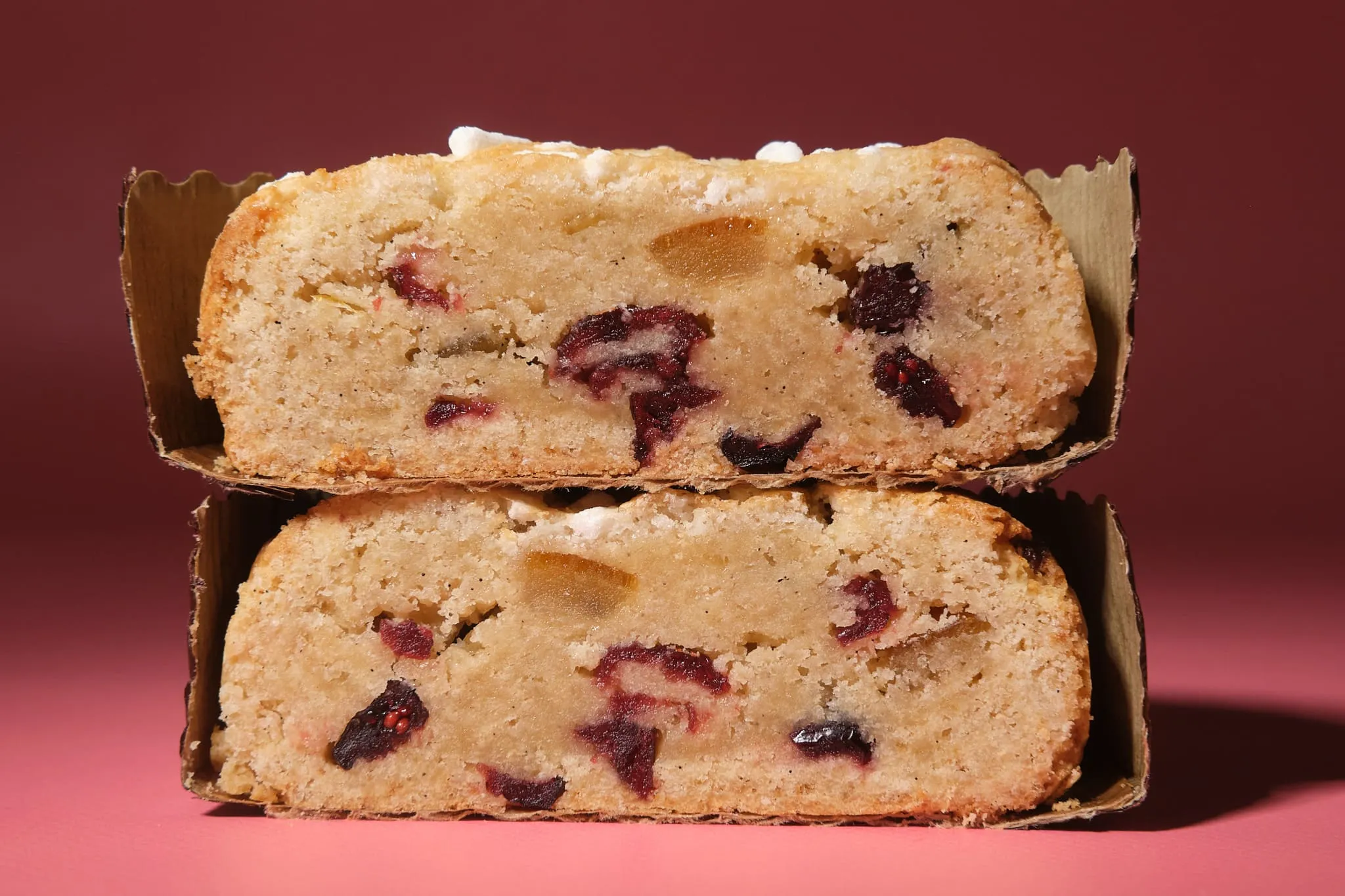Фото Panettone | Купити печиво зі смаком Панетоне з журавлиною та апельсиновими цукатами